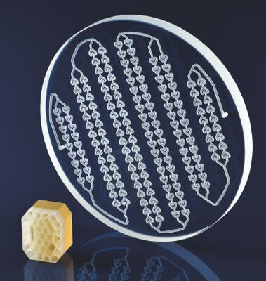 Doorzichtige broze keramiek met een hoge broosheid en lage thermische expansie voor halfgeleidertoepassingen