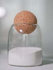 Aluminiumnitridepoeder van hoge zuiverheid met een smalle deeltjesgrootteverdeling en aanpasbare deeltjesgrootte voor elektronische materialen