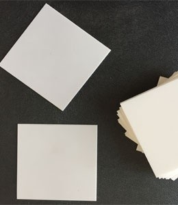 Alumina Al2O3 de Ceramische Weerstand van de de Hittebestendigheidsschuring van het Substraatwafeltje Uitstekende
